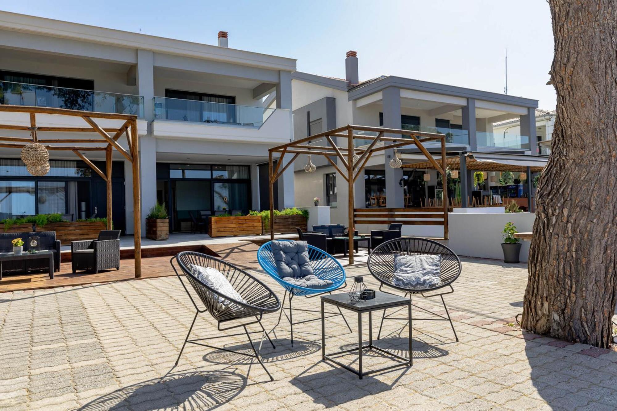 ニキティEnalia Luxury Livingアパートメント エクステリア 写真