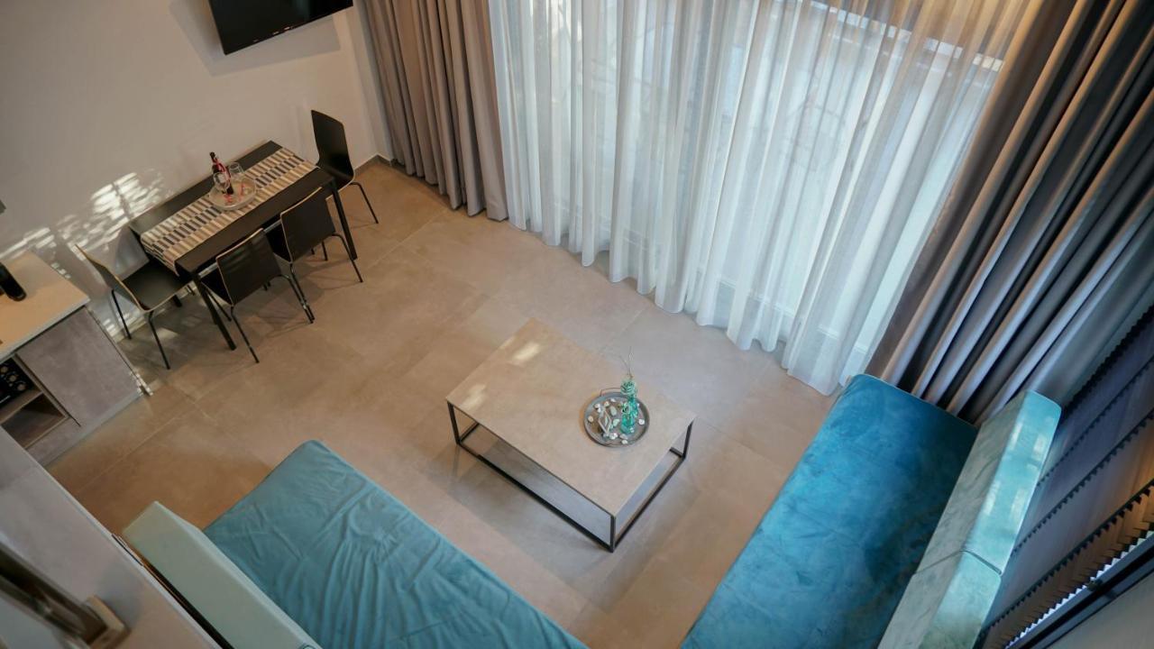 ニキティEnalia Luxury Livingアパートメント エクステリア 写真