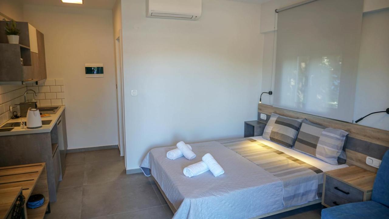 ニキティEnalia Luxury Livingアパートメント エクステリア 写真